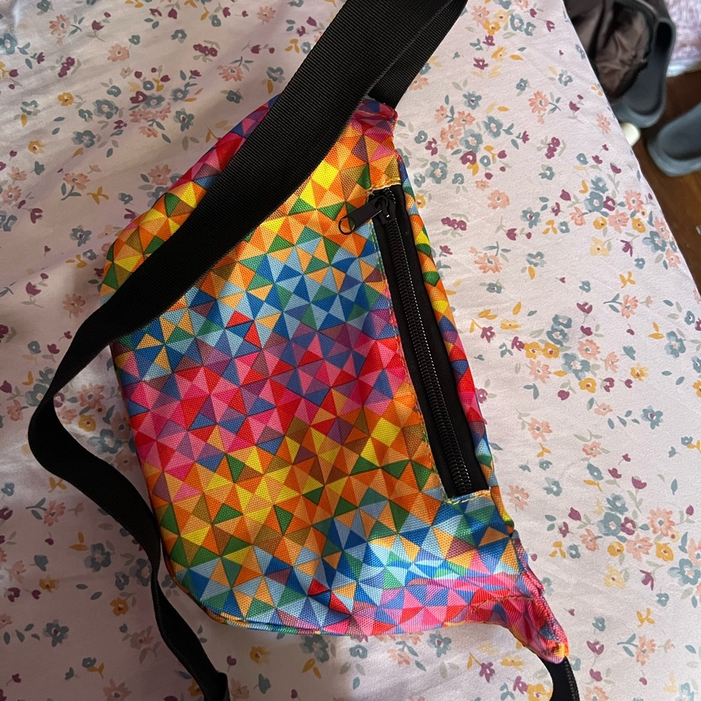 Multicolored Fanny Pack - Picture 4 of 8